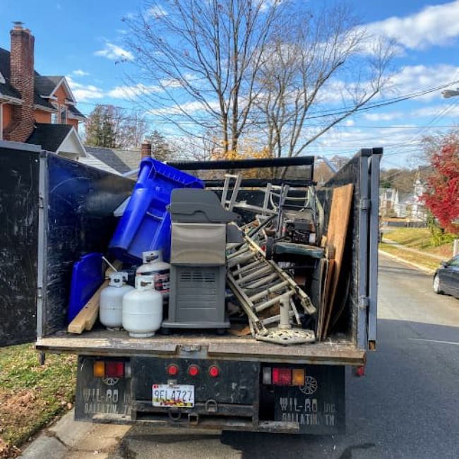 Clutter and Junk Removal